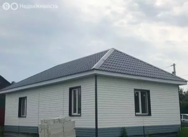 Дом в Курган, микрорайон Черёмухово, Школьная улица (65 м) - Фото 1