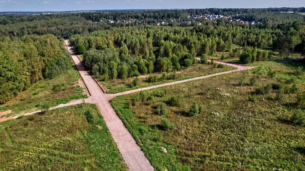 Участок в Московская область, Дмитровский городской округ, д. ... - Фото 1