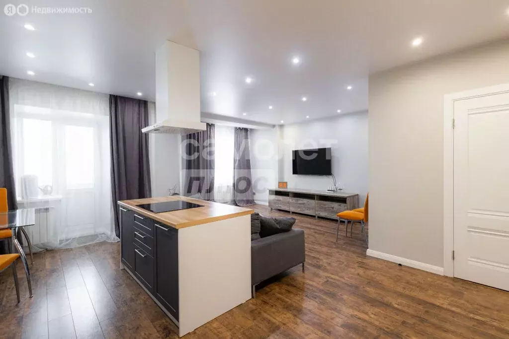 3-комнатная квартира: Томск, Красноармейская улица, 51/1 (90.9 м) - Фото 1