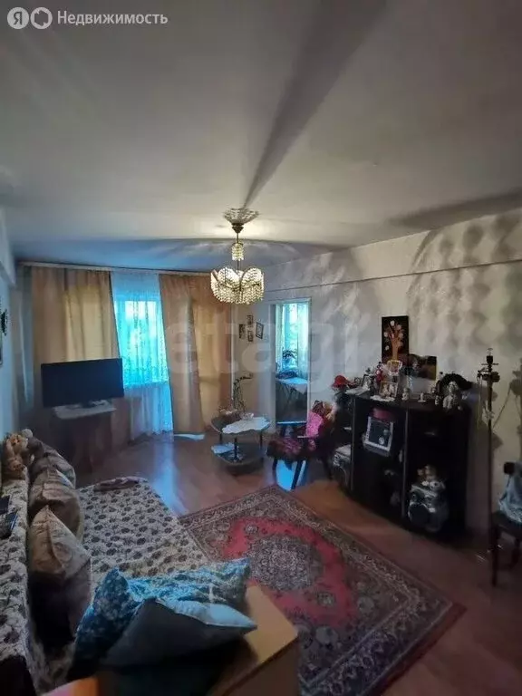 3-комнатная квартира: Иркутск, улица Баумана, 222 (56 м) - Фото 0