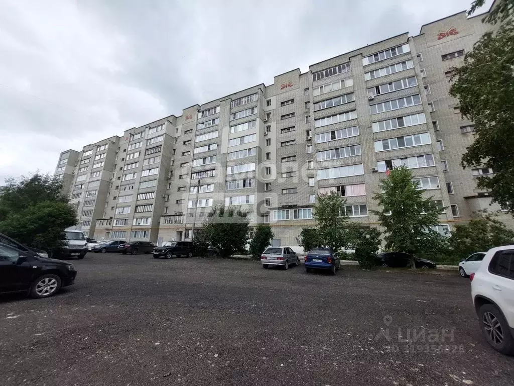 3-к кв. Пензенская область, Кузнецк ул. Тухачевского, 6 (58.6 м) - Фото 0