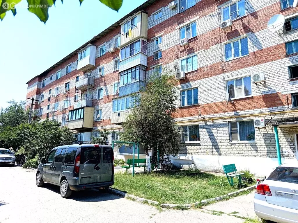 3-комнатная квартира: Ахтырский, улица Свободы, 4 (62.8 м) - Фото 0