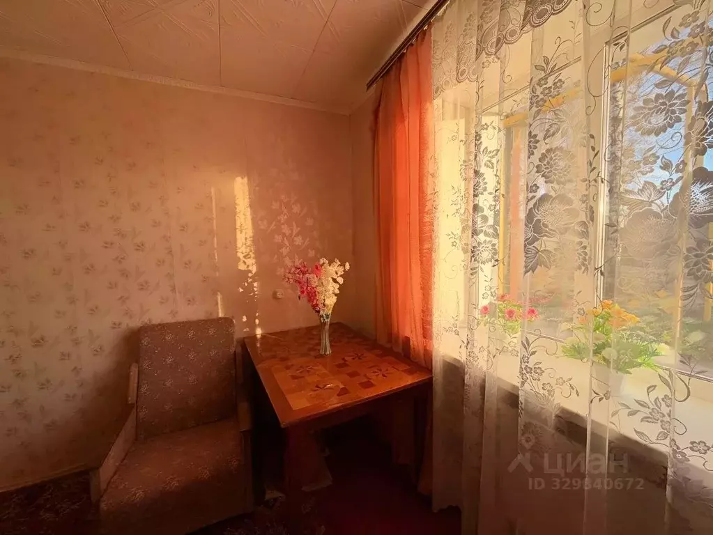 2-к кв. Татарстан, Апастово пгт ул. Заводская, 11 (42.1 м) - Фото 1