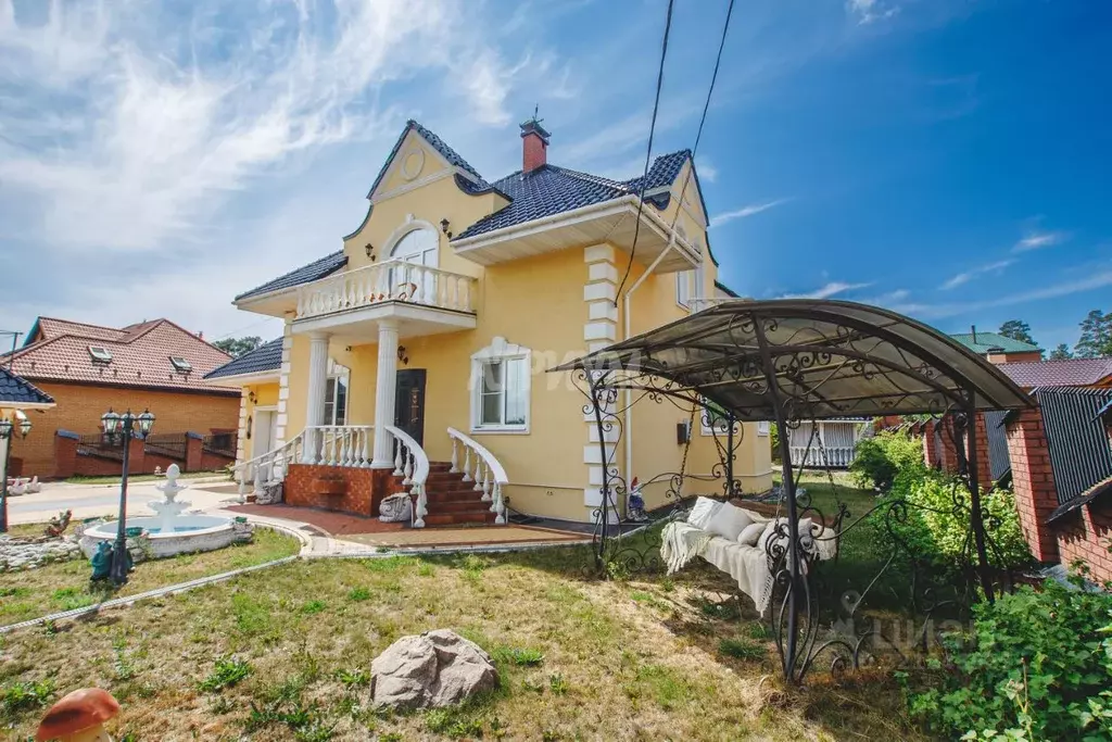 Коттедж в Бурятия, Улан-Удэ ул. Рублевская (317 м) - Фото 0