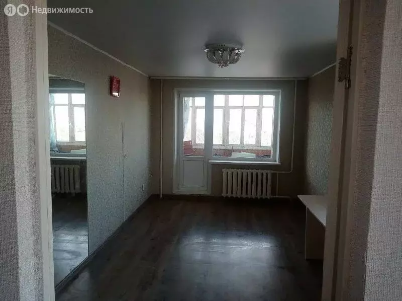 3-комнатная квартира: Уфа, улица Чудинова, 5 (60 м) - Фото 0