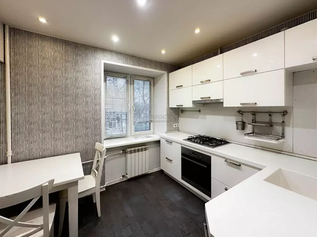 3-к кв. Московская область, Красногорск ул. Народного Ополчения, 36 ... - Фото 1