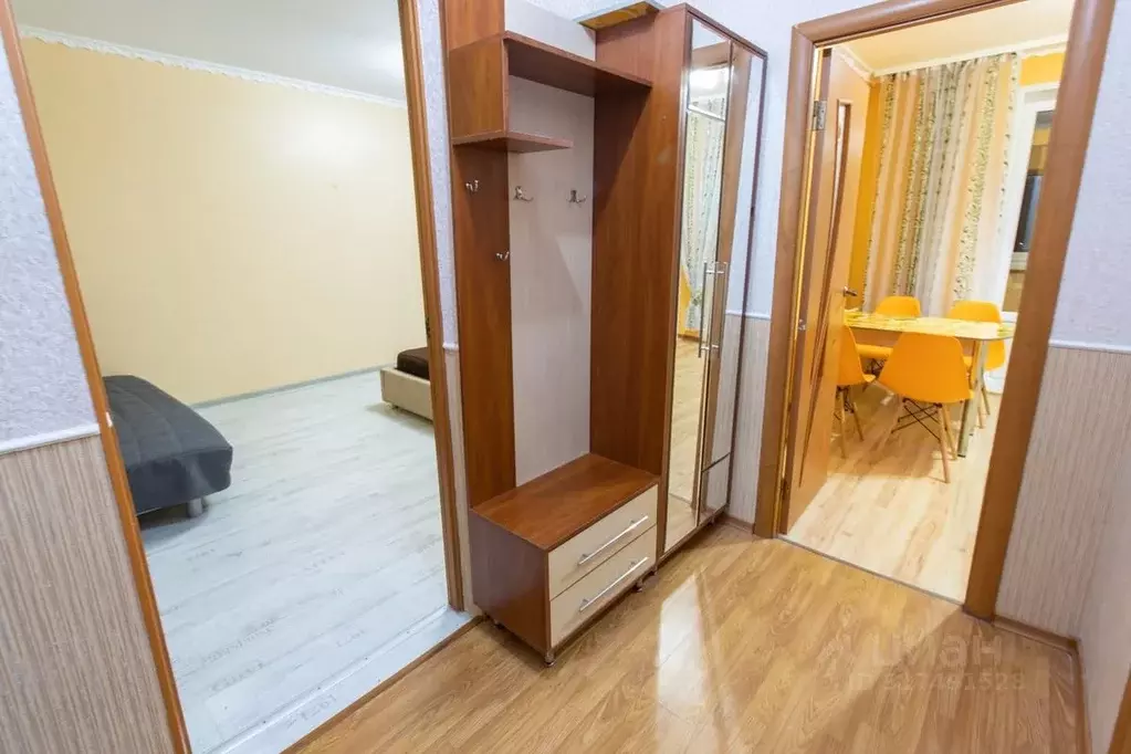 1-к кв. Крым, Щелкино Ленинский район, 1-й мкр, 29 (36.0 м) - Фото 0