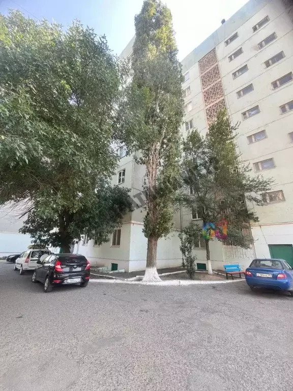 3-к кв. Калмыкия, Элиста 8-й мкр, 18 (63.97 м) - Фото 0