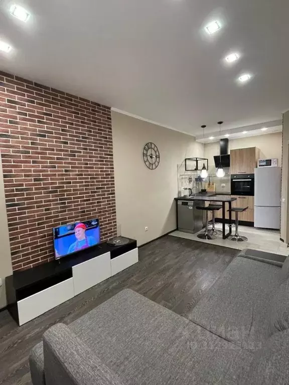 2-к кв. Татарстан, Казань ул. Разведчика Ахмерова, 3 (45.0 м) - Фото 1