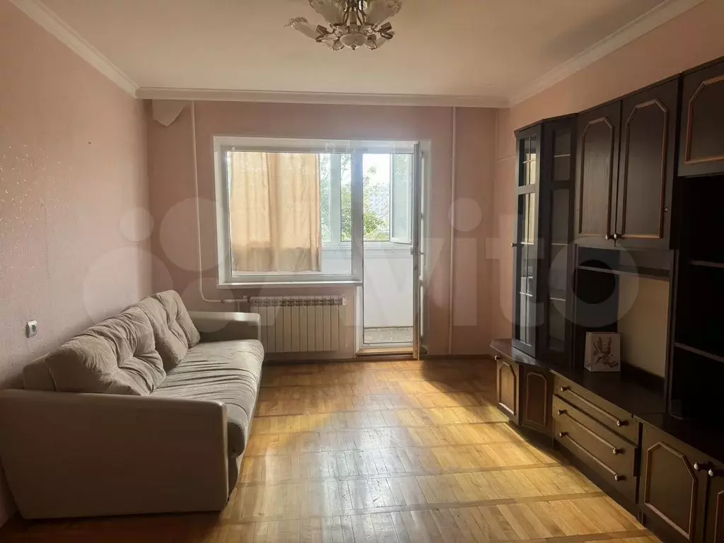 1-к. квартира, 38 м, 1/9 эт. - Фото 0