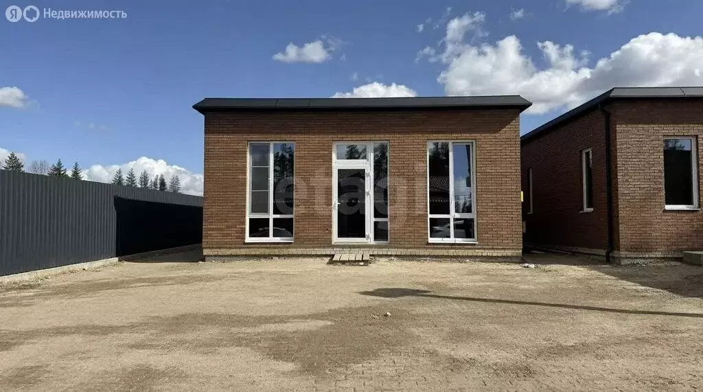 Дом в село Ямное, Трудовая улица (90 м) - Фото 1