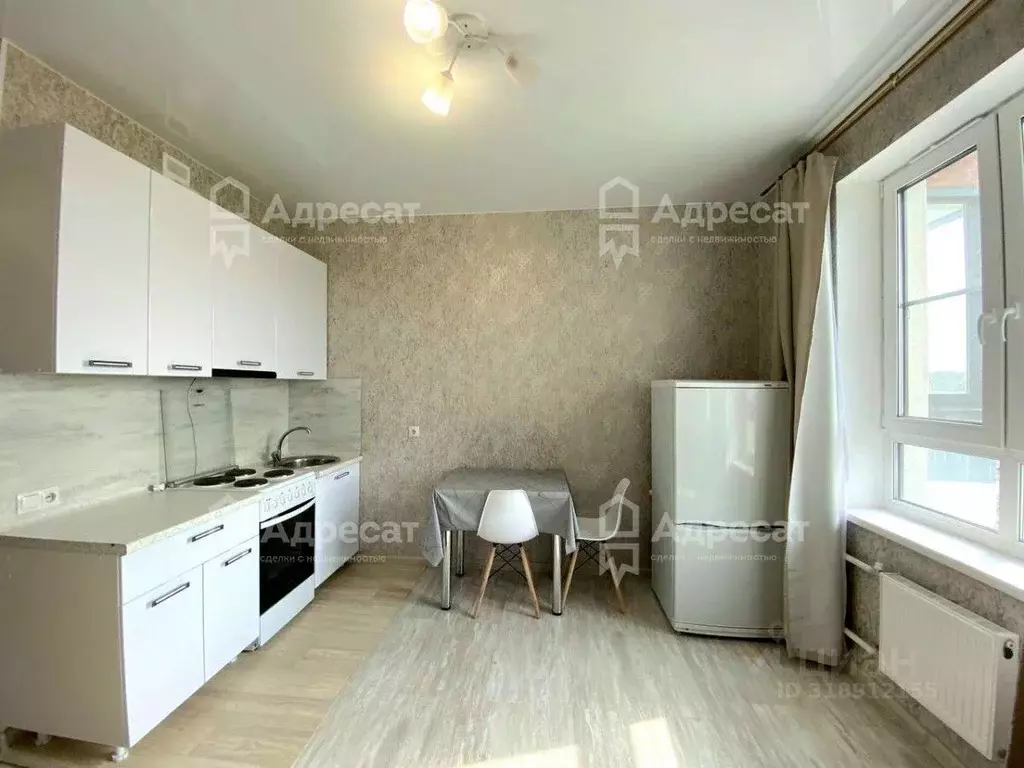 Студия Волгоградская область, Волгоград ул. Степанищева, 4 (33.0 м) - Фото 1