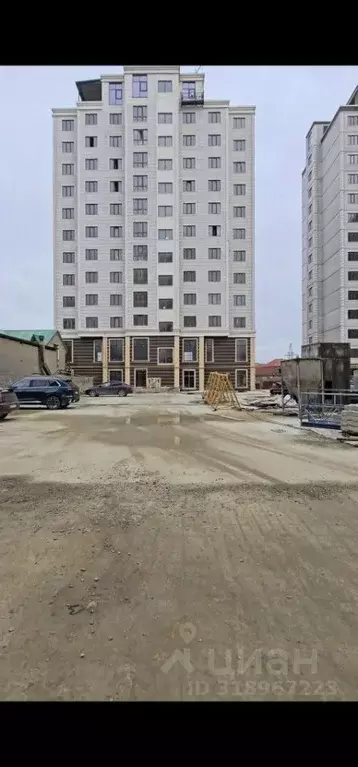 2-к кв. Дагестан, Махачкала ул. Азизова, 41 (106.0 м) - Фото 0
