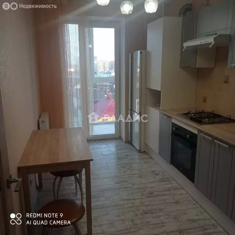 1-комнатная квартира: Калининград, улица Подполковника Емельянова, ... - Фото 2