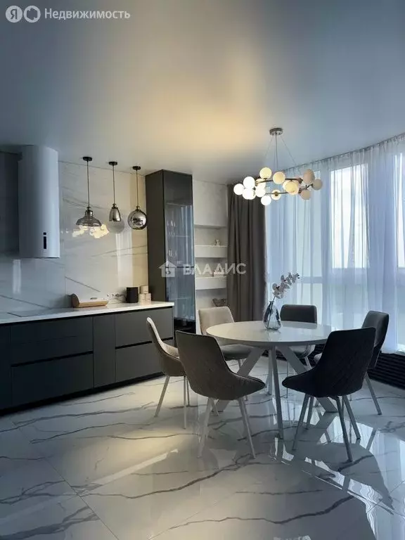 4-комнатная квартира: Волгоград, улица Маршала Воронова, 14 (131 м) - Фото 1