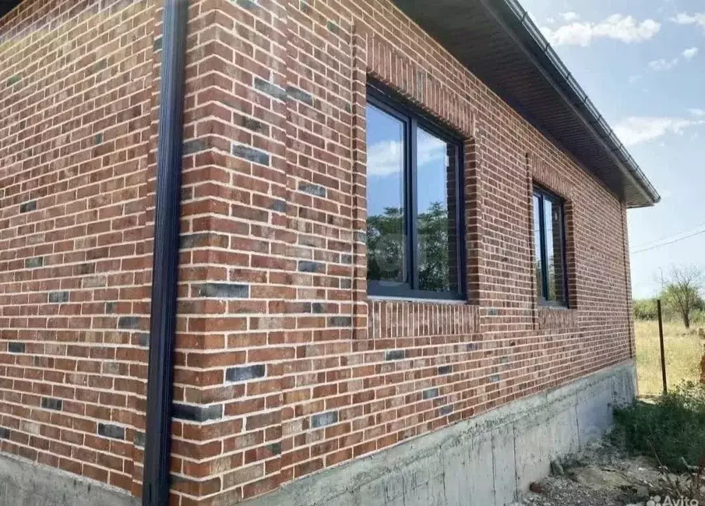 Дом в Адыгея, Майкоп ул. Георгия Шумакова (120 м) - Фото 1