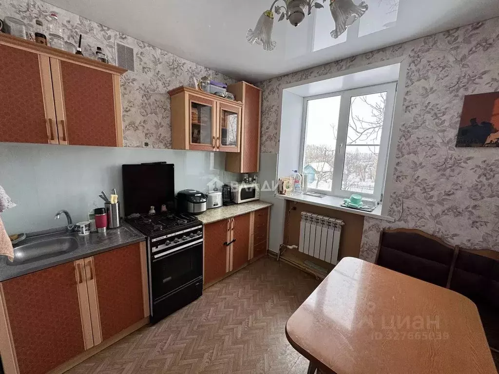 3-к кв. Воронежская область, с. Терновка ул. Микрорайон, 17 (64.2 м) - Фото 1