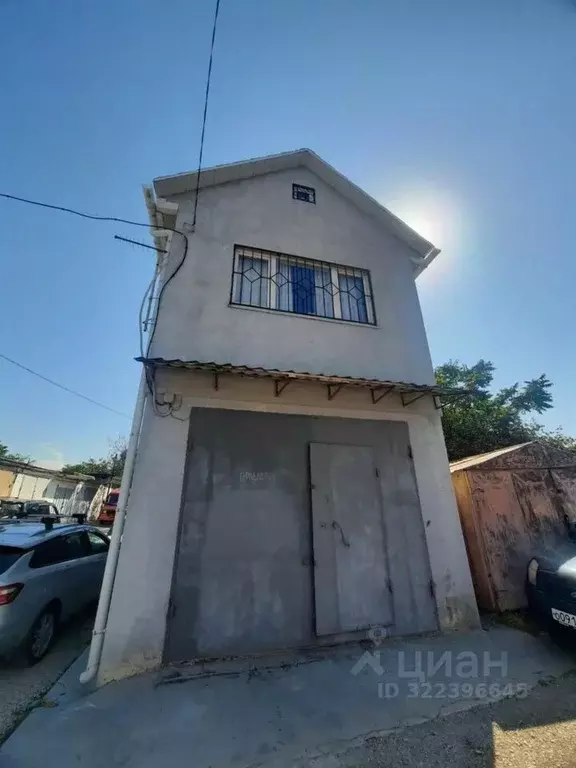 Гараж в Севастополь ГК Кипарис-3 тер., 392 (40 м) - Фото 1