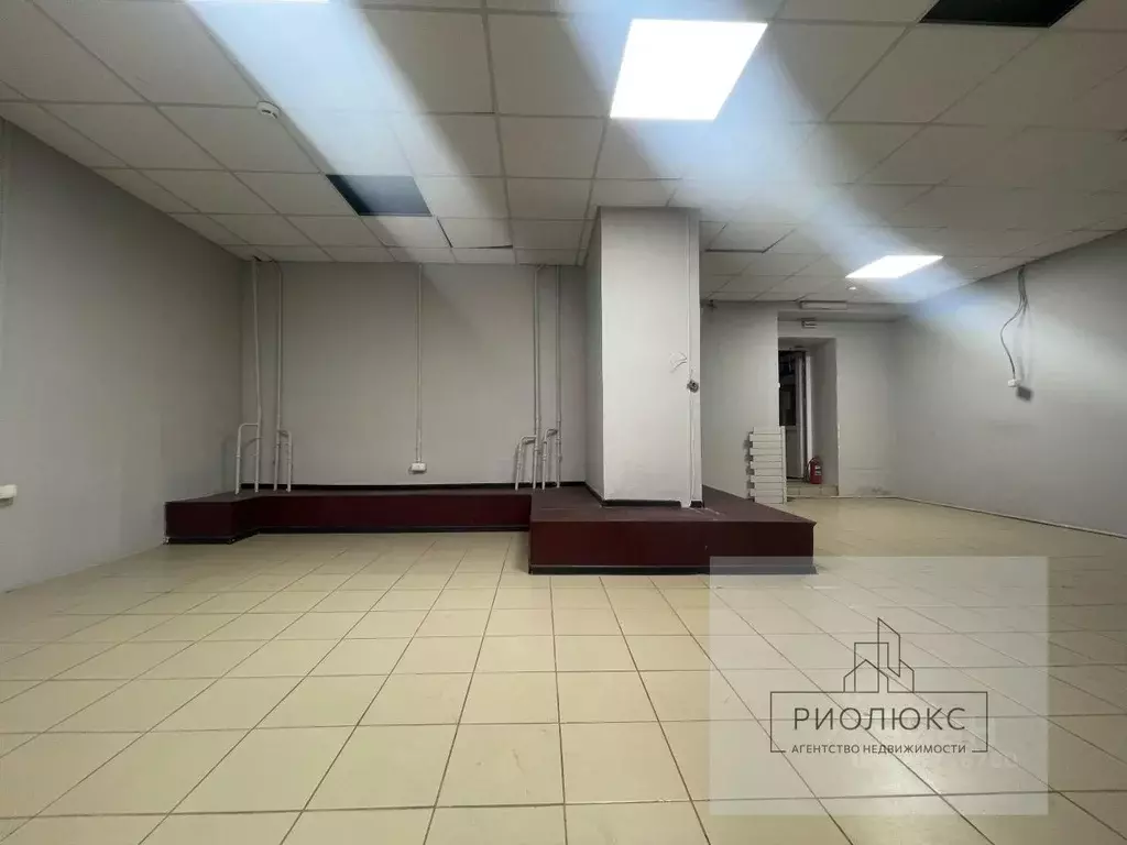 Помещение свободного назначения в Челябинская область, Магнитогорск ... - Фото 1