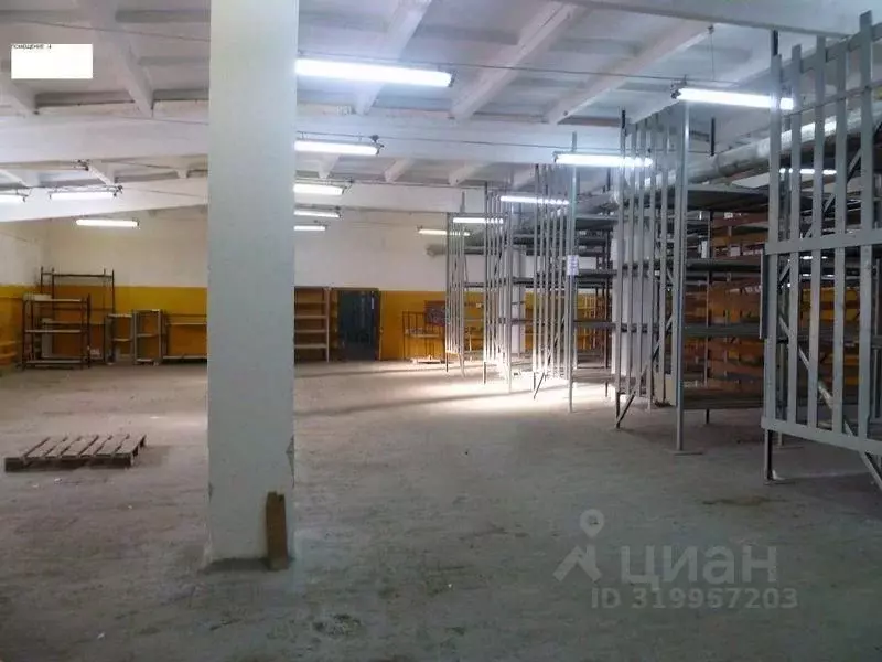 Склад в Нижегородская область, Нижний Новгород Кузбасская ул., 1 (1000 ... - Фото 0