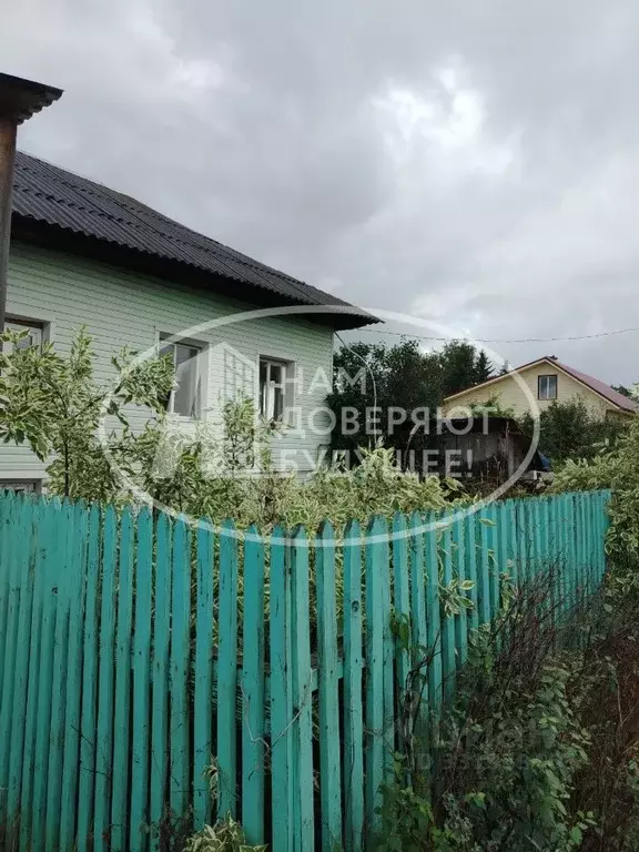 Дом в Пермский край, Добрянский муниципальный округ, Полазна рп ул. ... - Фото 2