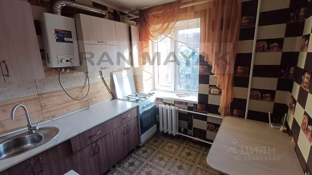 1-к кв. Адыгея, Майкоп Спортивная ул., 5 (31.8 м) - Фото 1