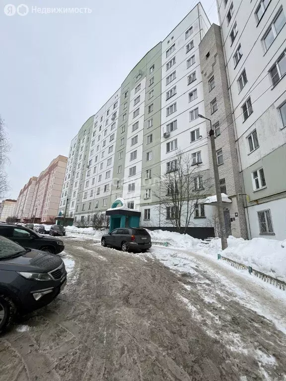 3-комнатная квартира: Смоленск, улица Рыленкова, 50 (68.4 м) - Фото 1