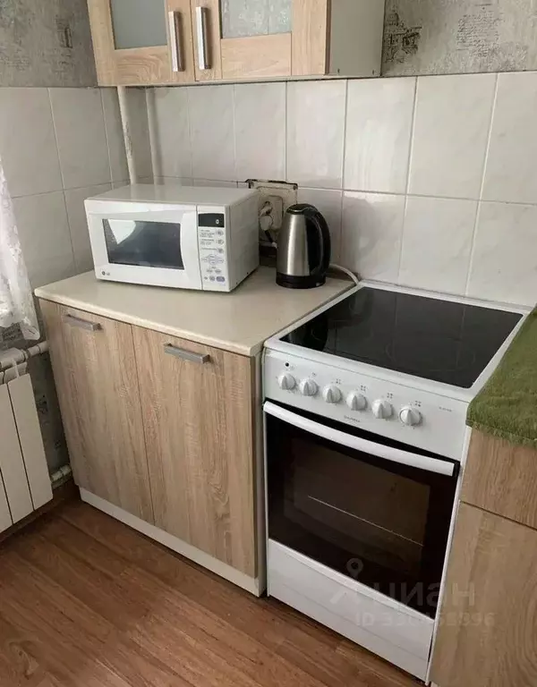 1-к кв. Свердловская область, Екатеринбург ул. Коминтерна, 11 (32.0 м) - Фото 2