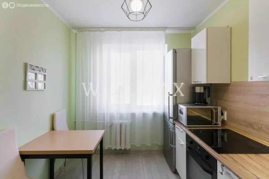 3-комнатная квартира: Тюмень, улица Елизарова, 30 (66 м) - Фото 1