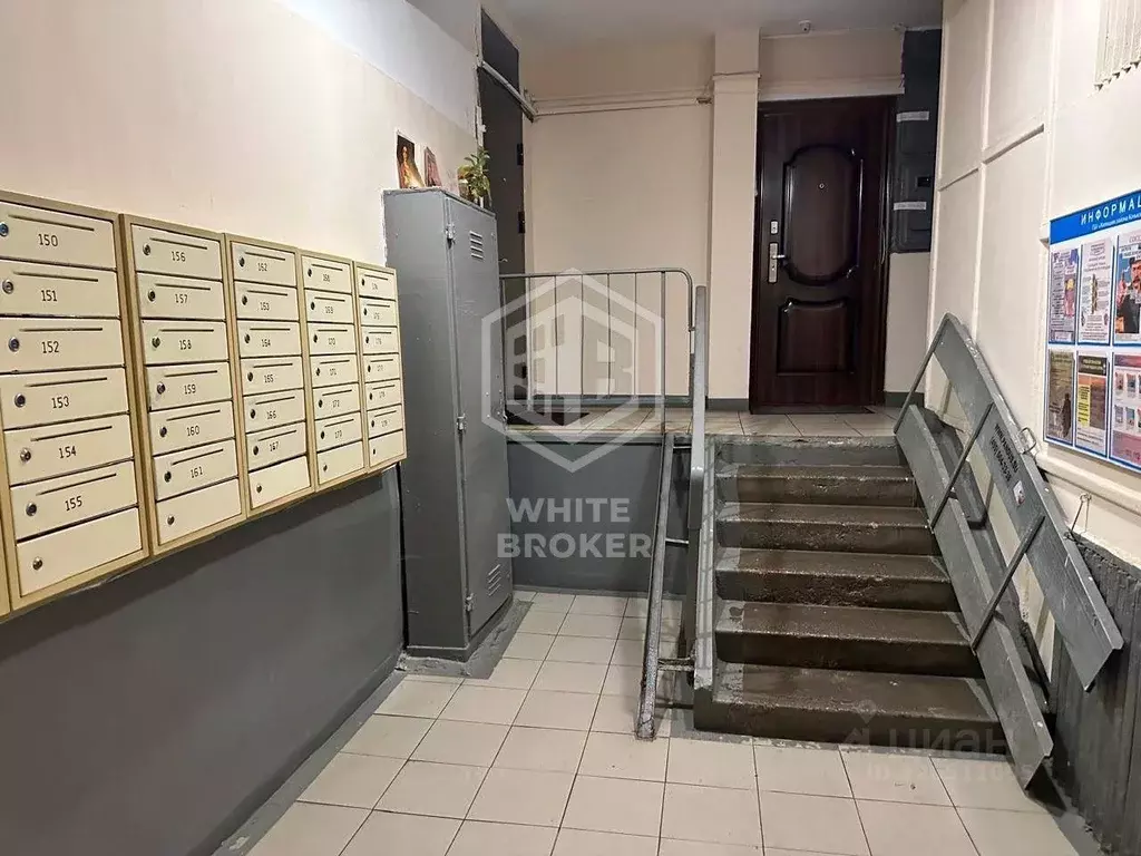 1-к кв. Москва ул. Введенского, 20К1 (32.5 м) - Фото 2