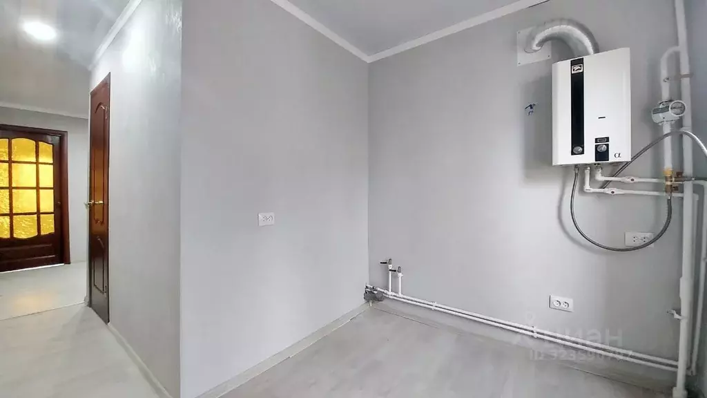 3-к кв. Астраханская область, Астрахань ул. Безжонова, 88 (63.0 м) - Фото 2