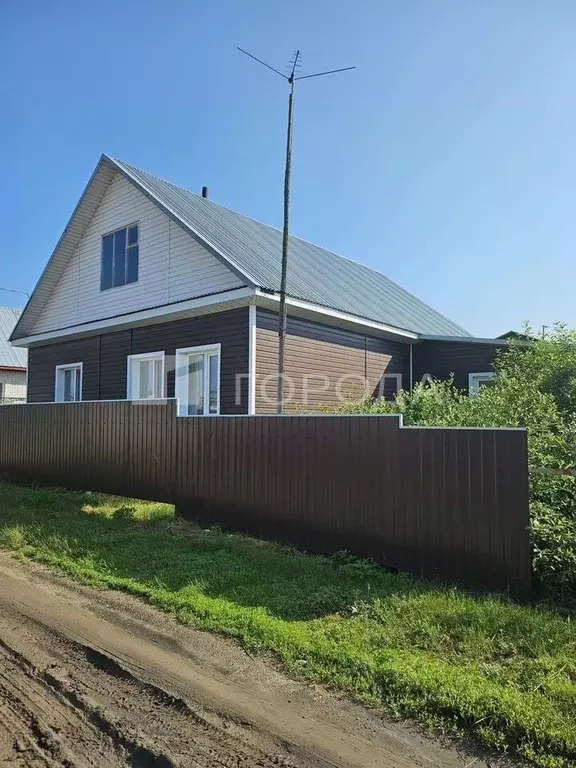 Дом в Алтайский край, Первомайский район, с. Боровиха ул. Тарасова, 46 ... - Фото 1