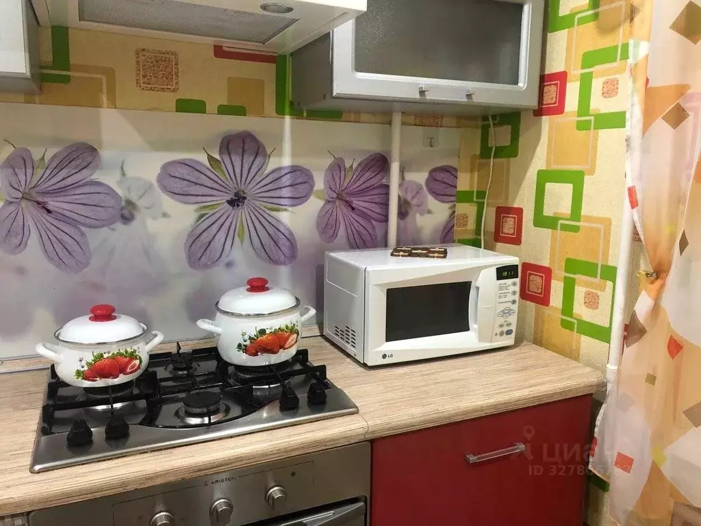 1-к кв. Пермский край, Губаха просп. Свердлова, 4В (35.1 м) - Фото 1