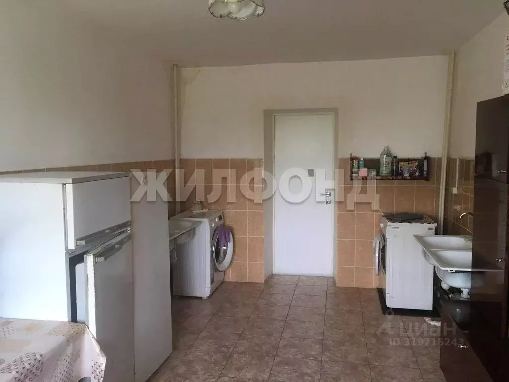 Комната Новосибирская область, Новосибирск Смоленская ул., 3 (17.5 м) - Фото 1