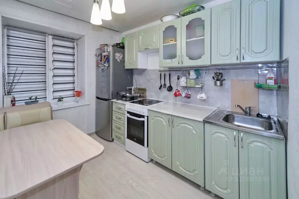 2-к кв. Кемеровская область, Кемерово Инициативная ул., 29А (48.0 м) - Фото 1