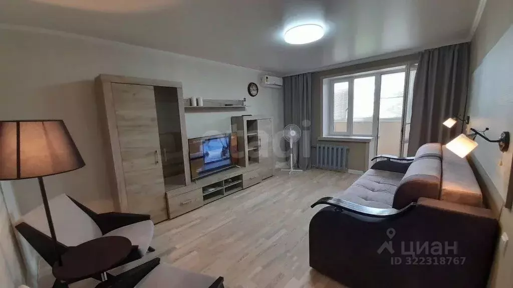 1-к кв. Орловская область, Орел Костомаровская ул., 5 (38.0 м) - Фото 1