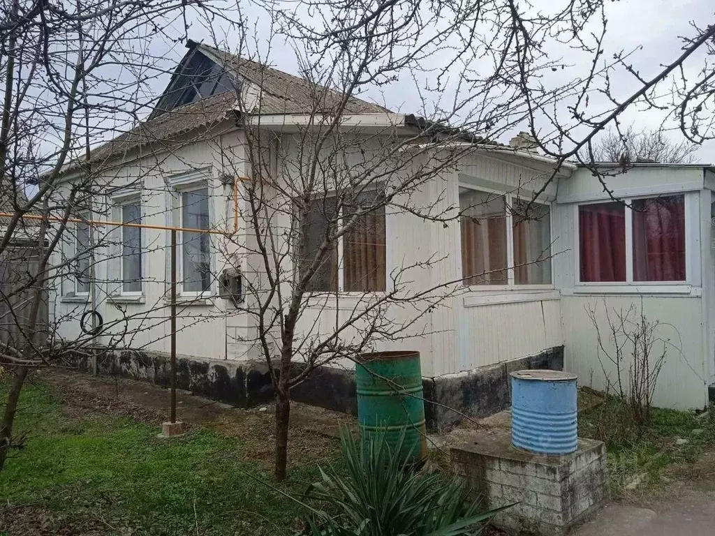 Дом в Крым, Бахчисарайский район, Почтовское с/пос, с. Самохвалово ул. ... - Фото 1