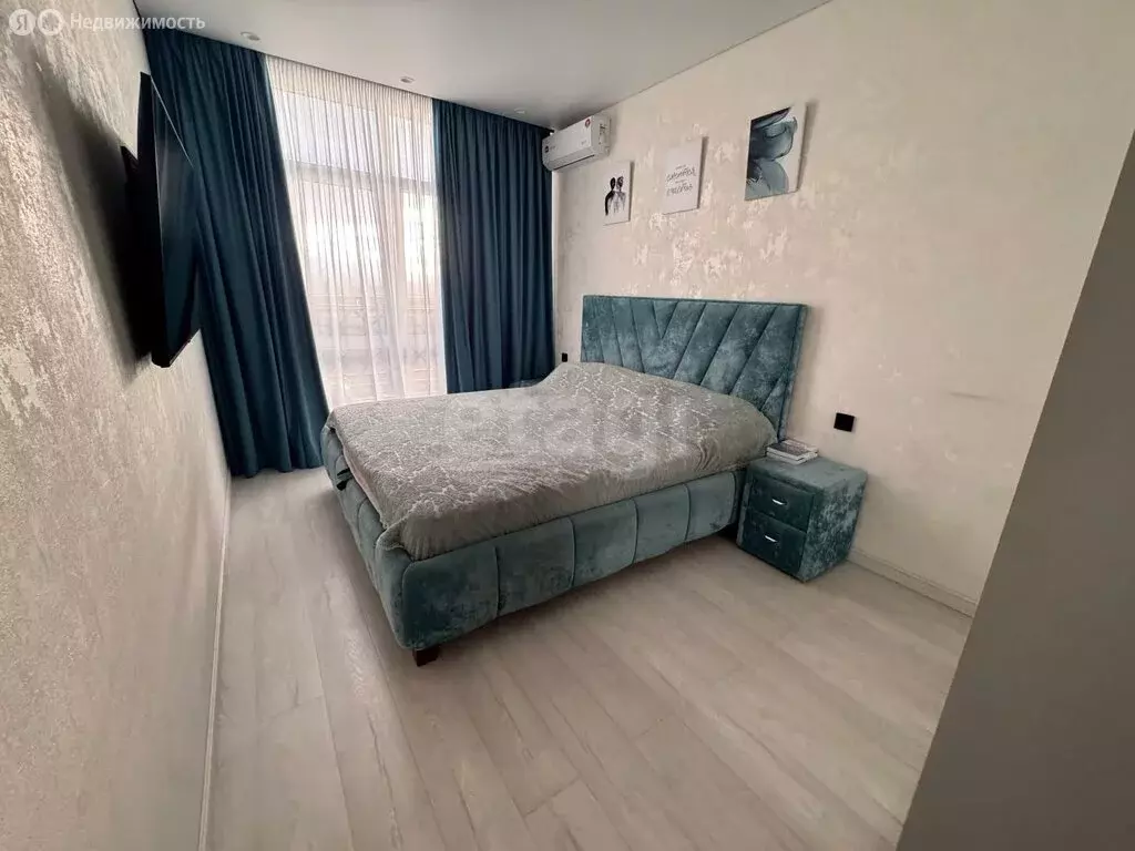 2-комнатная квартира: Владикавказ, улица Астана Кесаева, 44 (63 м) - Фото 1