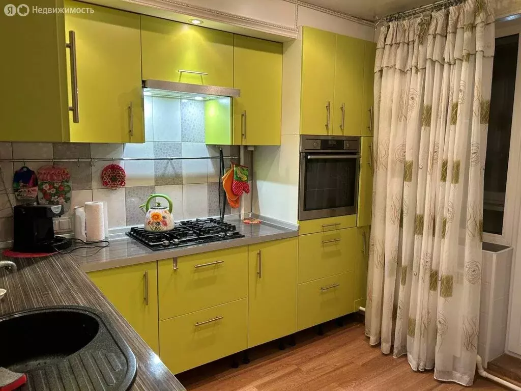 2-комнатная квартира: Лодейное Поле, улица Коммунаров, 20 (52.9 м) - Фото 1