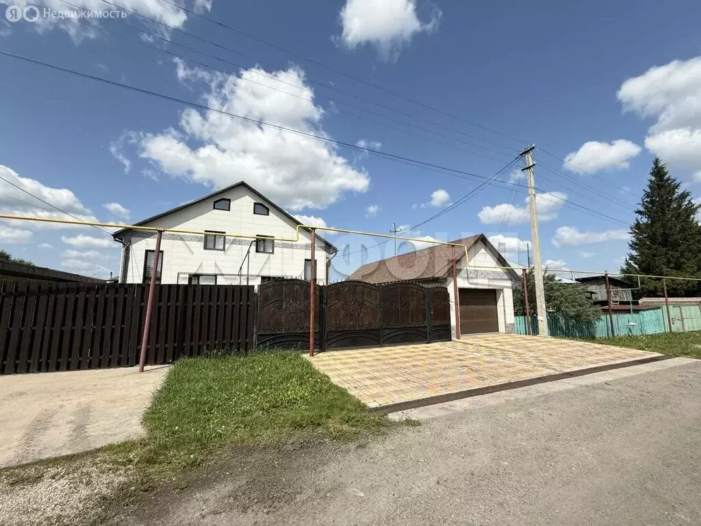 Дом в село Прокудское, улица Максима Горького (130 м) - Фото 1