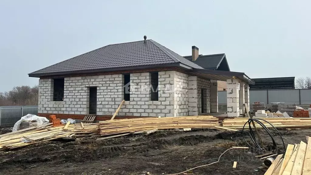 Дом в Пензенская область, с. Бессоновка ул. Центральная (101 м) - Фото 0