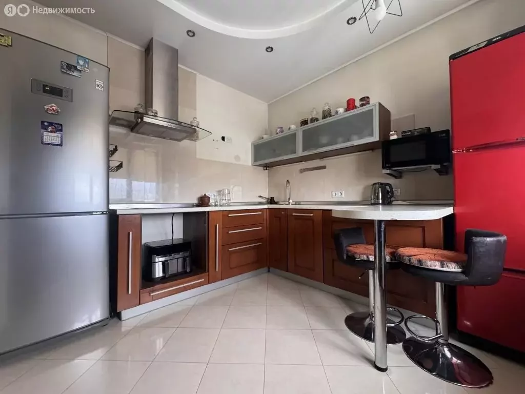 3-комнатная квартира: Пермь, бульвар Гагарина, 70А (71.1 м) - Фото 2