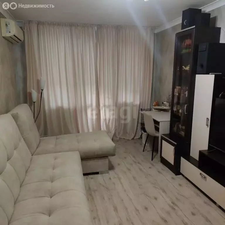 3-комнатная квартира: Челябинск, Комсомольский проспект, 42 (60.4 м) - Фото 2