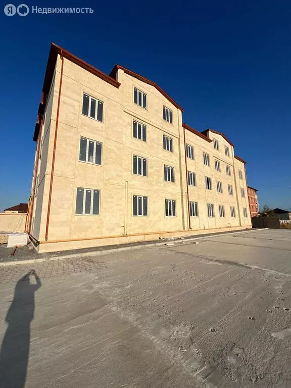 2-комнатная квартира: Каспийск, ПГСК Тур, 3-я линия, 6 (84 м) - Фото 1