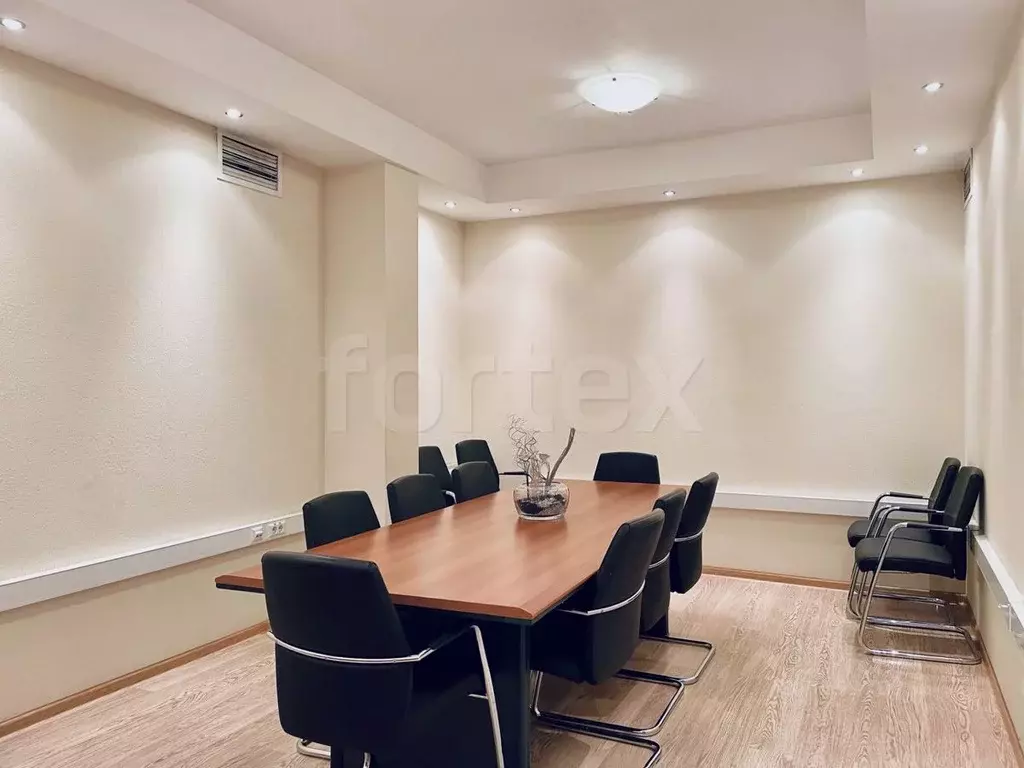 Офис в Москва Цветной бул., 22С1 (475 м) - Фото 1