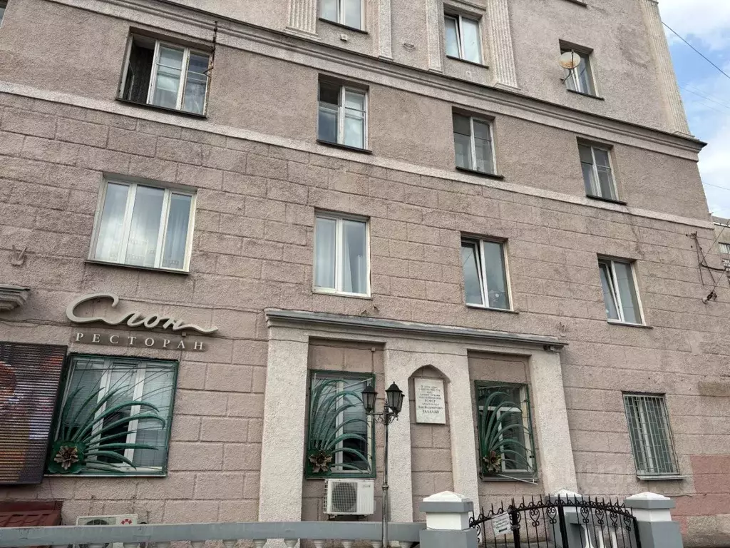 2-к кв. Челябинская область, Челябинск Российская ул., 200 (58.3 м) - Фото 1