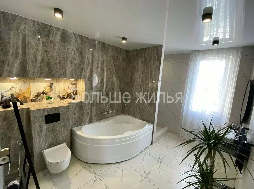 Дом в Волгоградская область, Волгоград Верхнезареченский пгт, ул. ... - Фото 1