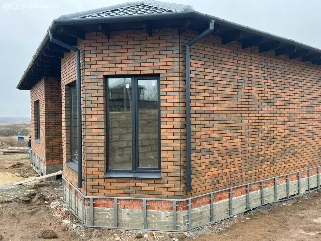 Дом в деревня Медвенка, микрорайон Водный, Громовская улица, 50 (125 ... - Фото 1