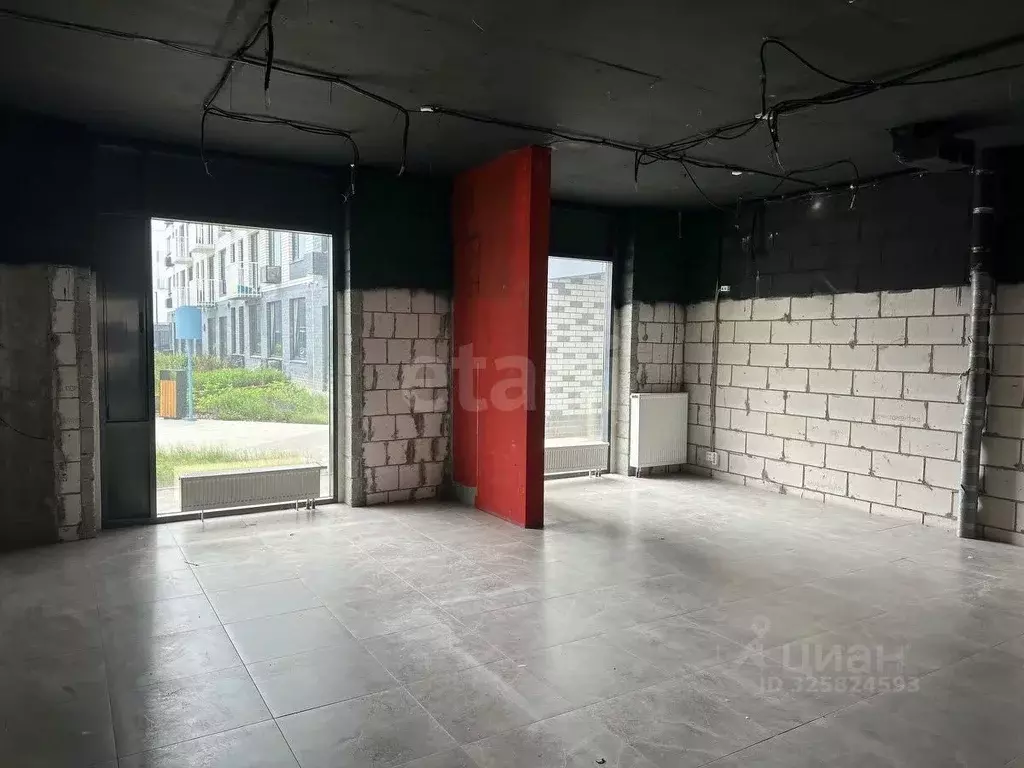 Помещение свободного назначения в Тюменская область, Тюмень ул. Андрея ... - Фото 1