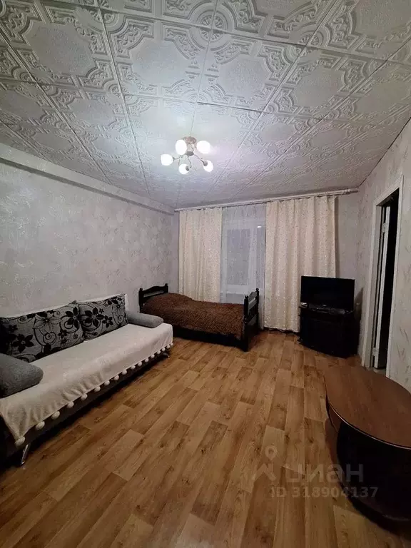 3-к кв. Пензенская область, Кузнецк Рабочая ул., 236А (57.5 м) - Фото 0